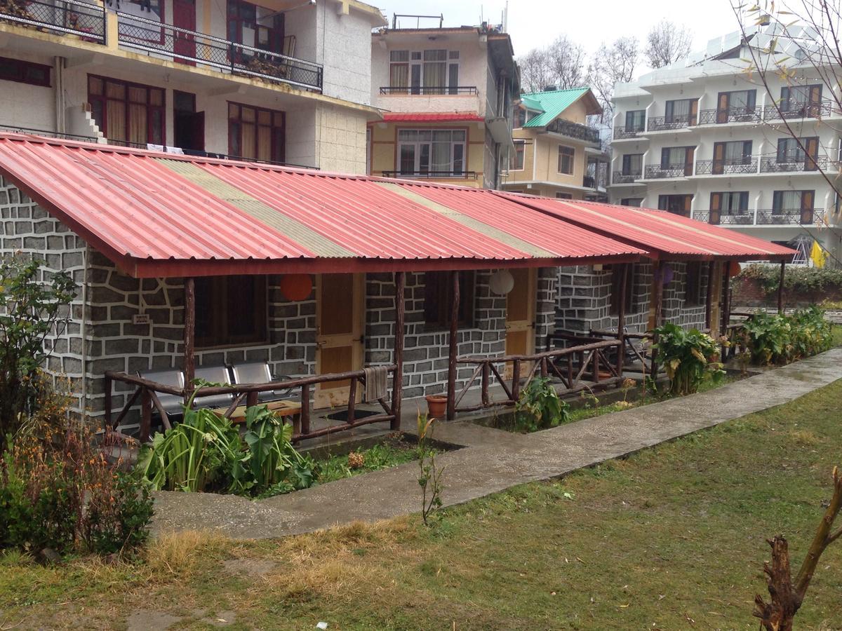 Seraj International Manāli Exterior foto